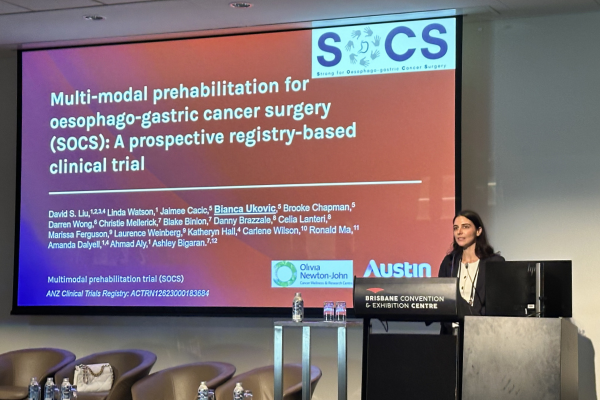 picture of Bianca presenting at the AANZGOS Congress